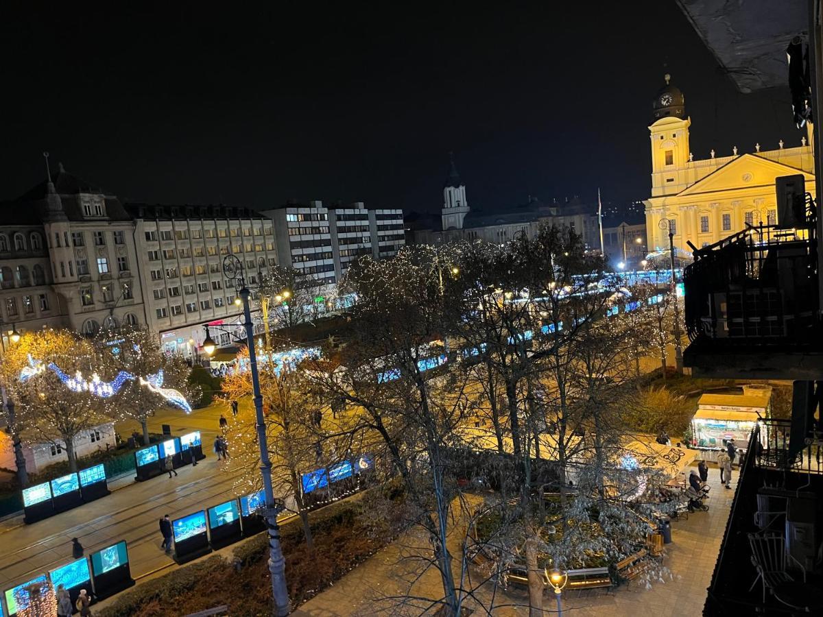 Central Palace Apartman Debrecen Dış mekan fotoğraf